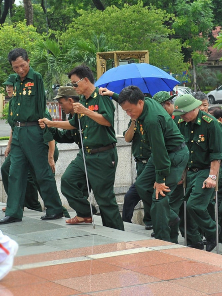 Thẩm thấu giá trị của hòa bình -0