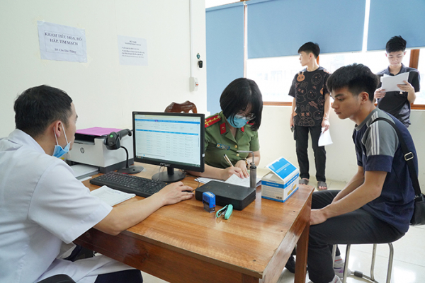 Công an tỉnh Hà Giang tổ chức khám sức khỏe tuyển sinh CAND năm 2025 -0