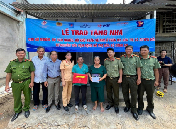 Trà Vinh hoàn thành việc xóa nhà tạm, nhà dột nát trước ngày 30/4 -0