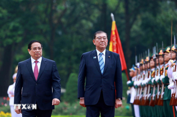 Thủ tướng Phạm Minh Chính chủ trì Lễ đón Thủ tướng Nhật Bản và Phu nhân -0