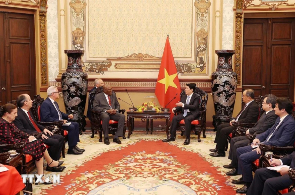 Chủ tịch nước: Việt Nam luôn quan tâm, theo dõi sát tình hình Cuba -0