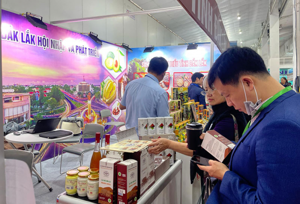 4-xuat-khau-2.jpg -1