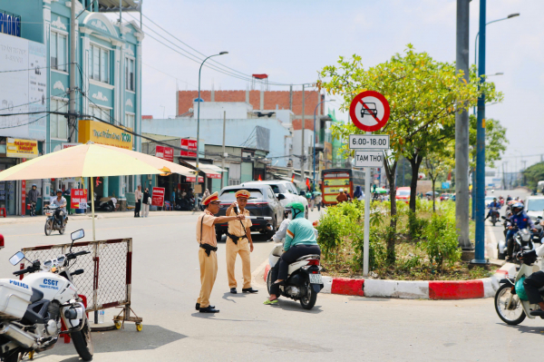 Công an TP Hồ Chí Minh kiểm tra công tác bảo đảm ANTT tại Đại lễ Phật đản Vesak 2025 -4