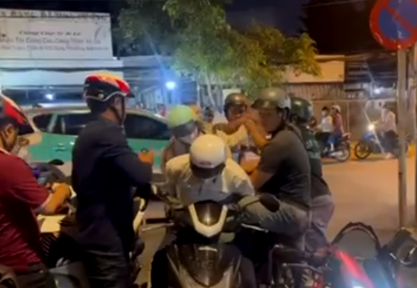Hành trình truy bắt hai anh em ruột cướp tiệm vàng ở Hóc Môn -1