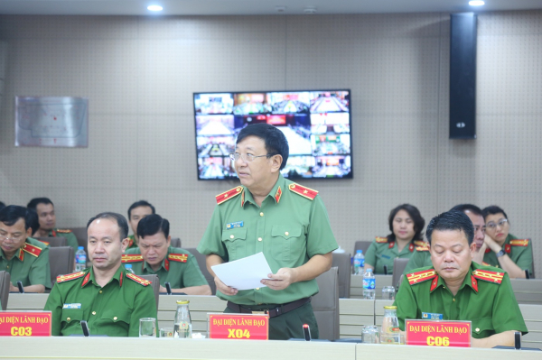 Quán triệt chủ trương, định hướng sửa đổi, bổ sung một số điều của Hiến pháp năm 2013 trong CAND -0