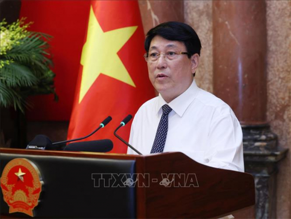 Chủ tịch nước Lương Cường trao quyết định bổ nhiệm 3 Phó Chủ nhiệm Văn phòng Chủ tịch nước -0