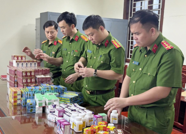 Ngăn chặn thuốc, sữa, thực phẩm chức năng giả: Cần tăng mạnh chế tài xử phạt -0