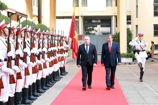 Tạo đòn bẩy cho quan hệ hữu nghị và hợp tác nhiều mặt Việt Nam-Belarus -0