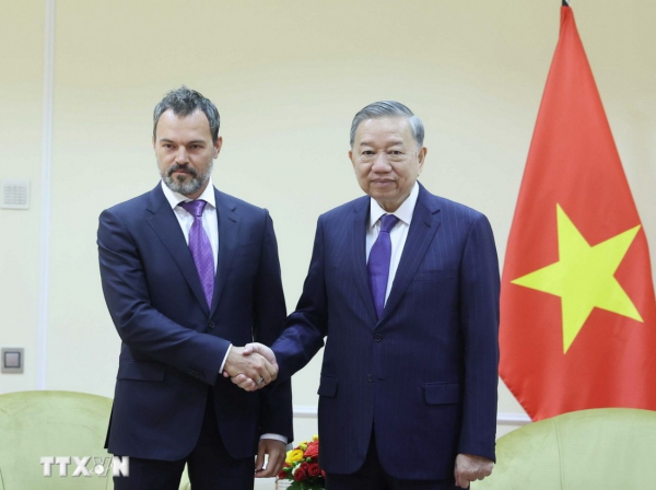 Việt Nam-Nga hợp tác chiến lược trong lĩnh vực dầu khí và công nghệ cao -0