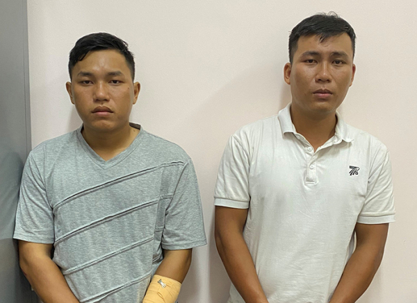 Thấy gì từ vụ hai anh em ruột cướp tiệm vàng ở TP Hồ Chí Minh? -0