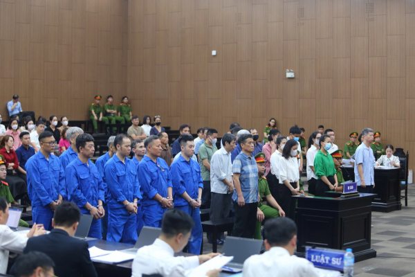 Xét xử cựu Thứ trưởng Bộ Tài nguyên và Môi trường trong vụ án đất hiếm ở Yên Bái  -0
