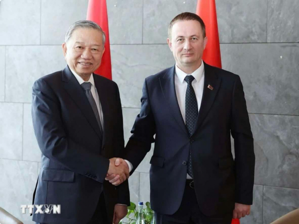 Tổng Bí thư Tô Lâm hội kiến Thủ tướng Belarus Aleksandr Turchin -0