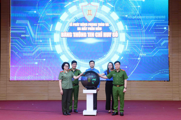 Bộ Tư lệnh Cảnh sát cơ động phát động phong trào thi đua đổi mới sáng tạo và chuyển đổi số -0