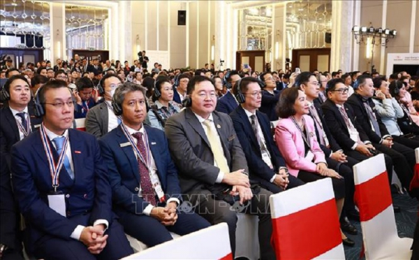 Thủ tướng Phạm Minh Chính và Thủ tướng Thái Lan đồng chủ trì Diễn dàn doanh nghiệp Việt Nam - Thái Lan -0