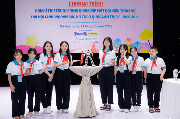 Vinamilk tiếp sức “Búp măng non”, viết tiếp hành trình Cháu ngoan Bác Hồ -0