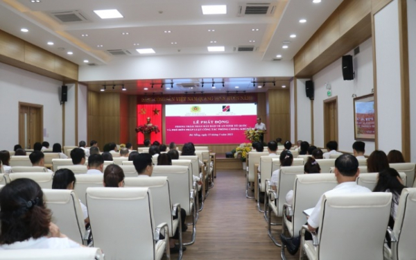 Phổ biến pháp luật về phòng, chống khủng bố tại khu vực miền Trung -0