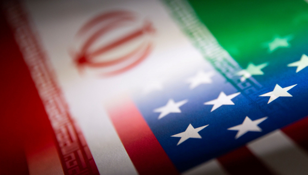 Iran sẽ thôi đàm phán nếu Mỹ ép giảm hoạt động làm giàu uranium -0