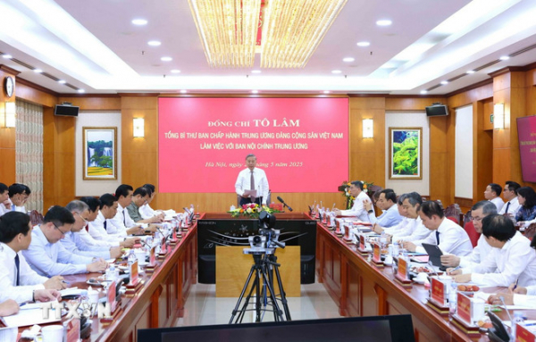 Công tác nội chính phải hướng mục tiêu giữ vững ổn định để phát triển đất nước -0