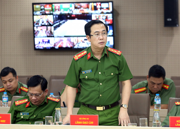 Tiếp tục đẩy nhanh tiến độ giải ngân các nguồn vốn, kinh phí năm 2025 -1