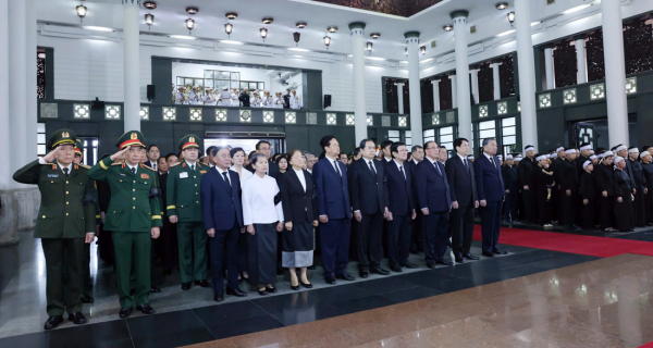 Tổ chức trọng thể lễ truy điệu nguyên Chủ tịch nước Trần Đức Lương -0