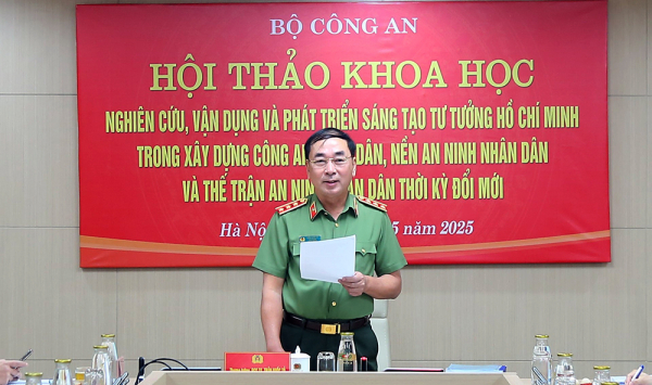 Vận dụng và phát triển sáng tạo tư tưởng Hồ Chí Minh trong xây dựng CAND -0