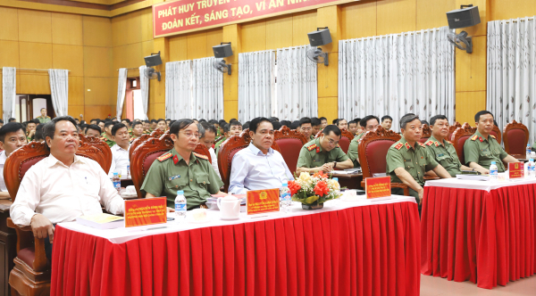 Hội thảo khoa học xây dựng Công an xã đáp ứng yêu cầu, nhiệm vụ trong tình hình mới - Từ thực tiễn Hà Tĩnh -0
