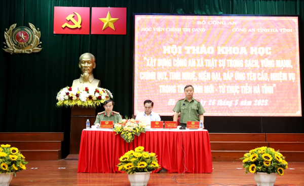 Hội thảo khoa học xây dựng Công an xã đáp ứng yêu cầu, nhiệm vụ trong tình hình mới - Từ thực tiễn Hà Tĩnh -0