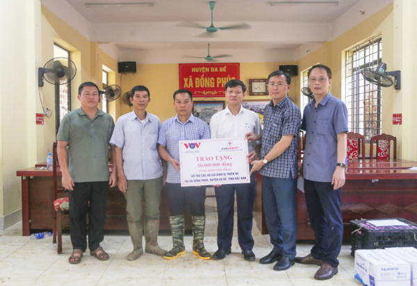Công ty Cổ phần Nhiệt điện Quảng Ninh chung tay hỗ trợ người dân Ba Bể khắc phục hậu quả lũ ống, sạt lở đất -0