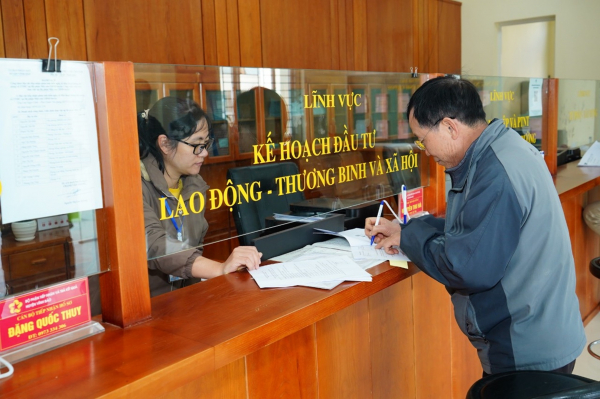 Hải Phòng giải quyết số người dôi dư sau sắp xếp đơn vị hành chính như thế nào? -0