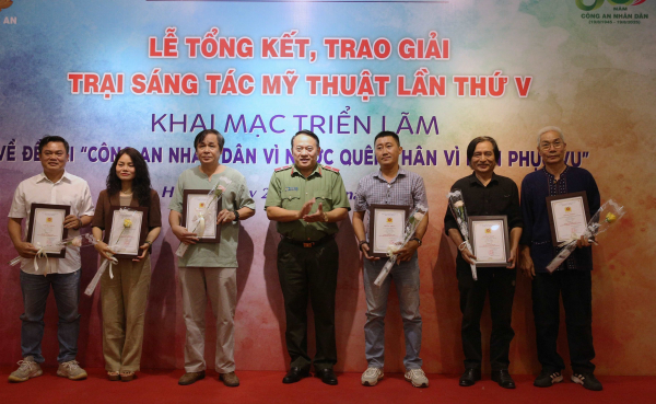 Triển lãm và trao giải Trại sáng tác mỹ thuật lần thứ 5 về đề tài CAND -0
