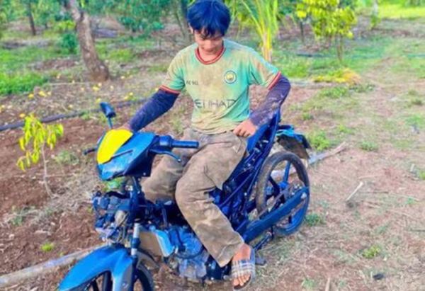 Tàn khốc cuộc đua content -0