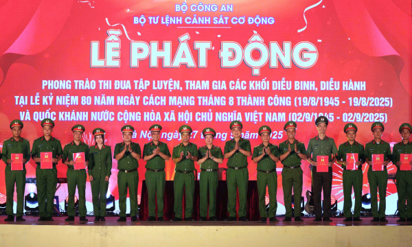 Đồng tâm hiệp lực hoàn thành nhiệm vụ diễu binh, diễu hành kỷ niệm 80 năm Quốc khánh -0