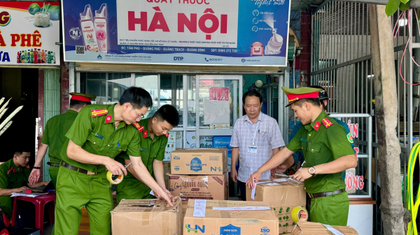 Phát hiện cơ sở kinh doanh thuốc tây không phép với hơn 5.000 sản phẩm -0