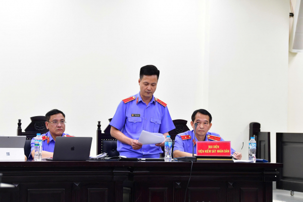 Cựu Phó Vụ trưởng Bộ Công thương bị đề nghị từ 12-13 năm tù về tội “Nhận hối lộ” -0