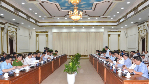 Buôn lậu, gian lận thương mại và hàng giả tại TP Hồ Chí Minh còn diễn biến phức tạp -1