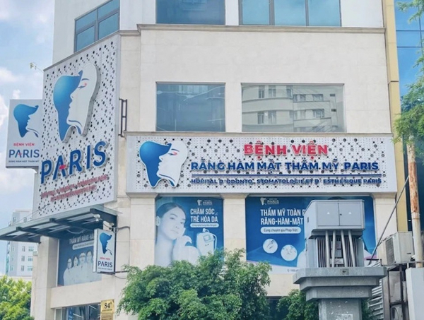Tai biến chết người, Bệnh viện Răng hàm mặt thẩm mỹ Paris bị đình chỉ phẫu thuật thẩm mỹ -0