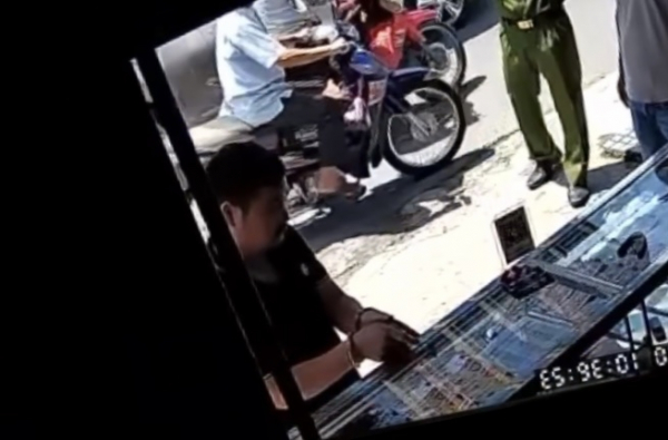 Đối tượng sử dụng vé số giả lừa hàng loạt đại lý vé số sa lưới -0