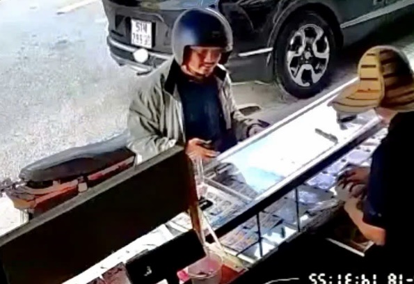 Đối tượng sử dụng vé số giả lừa hàng loạt đại lý vé số sa lưới -0