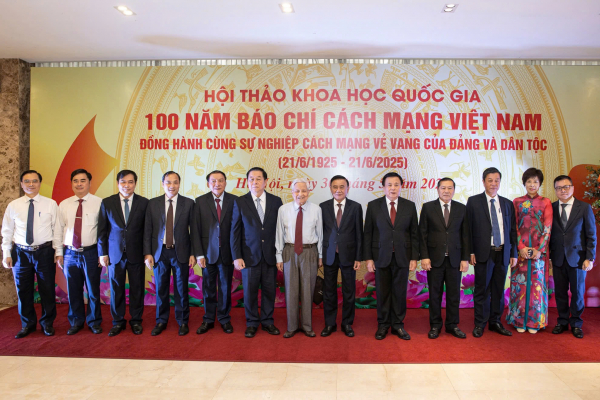 Kiên định sứ mệnh, làm chủ mặt trận thông tin trong kỷ nguyên mới -0