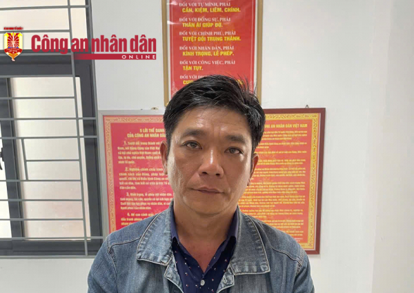 Dùng giấy tờ giả lừa đảo trên 4 tỷ đồng -0