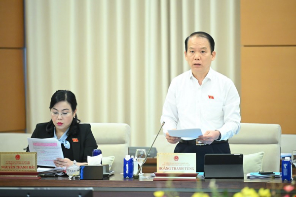 Chủ tịch Quốc hội: Tính toán xử lý tài sản, tránh lãng phí trong sắp xếp hệ thống toà án -0