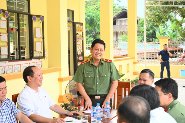 Trường Mầm non Hùng Lợi - Quà tặng của Bộ trưởng Lương Tam Quang dành cho thiếu nhi ở Tuyên Quang -0