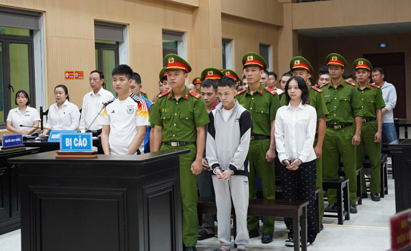 Xét xử 31 bị cáo lừa đảo tại đặc khu kinh tế Tam giác vàng -0
