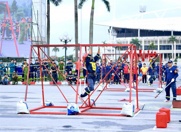2025 Firefighting and Rescue Skills Competition Final takes place in Hanoi -2