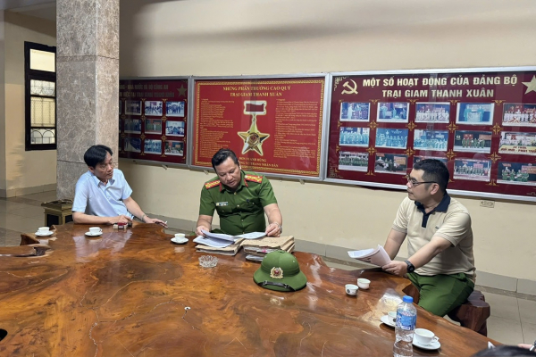 Đã bắt được hai phạm nhân trốn trại -0