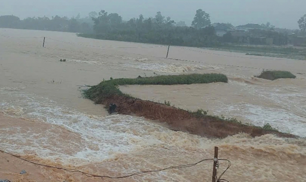 Công an Quảng Bình chủ động các phương án phòng chống mưa bão -0