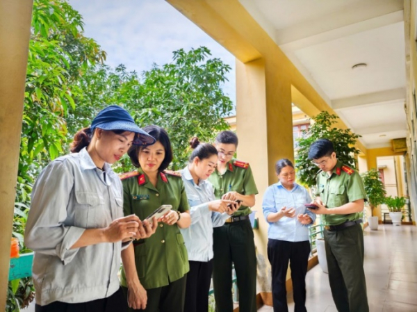 Khẳng định vai trò nòng cốt đồng hành cùng tỉnh chuyển mình số (kỳ 2) -0