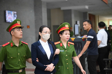 Sáng nay, cựu Chủ tịch FLC Trịnh Văn Quyết cùng 49 bị cáo hầu tòa phúc thẩm -0