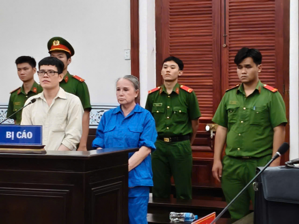 Mua bán ma túy, nữ bị cáo U70 và đồng phạm bị tuyên án tử hình -0
