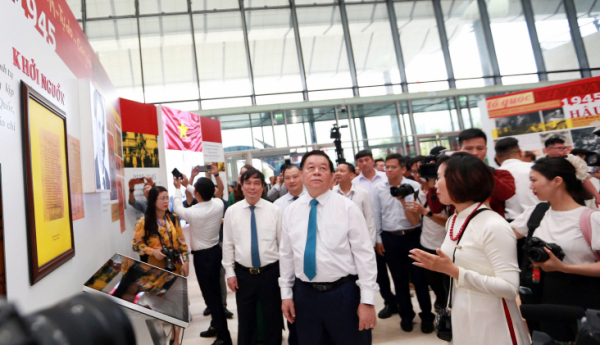 Báo chí tiếp tục đổi mới để giữ vững sứ mệnh phục vụ nhân dân và đồng hành cùng đất nước -0